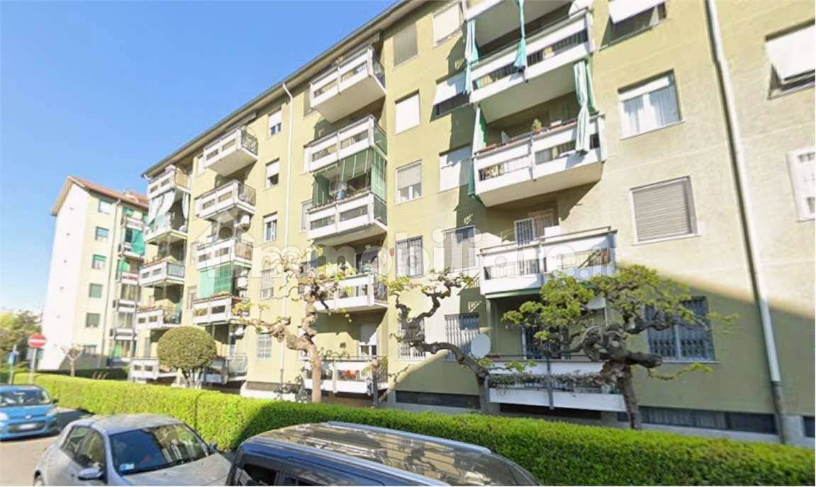 Квартира с 2 спальнями в Милан, Италия № 362107