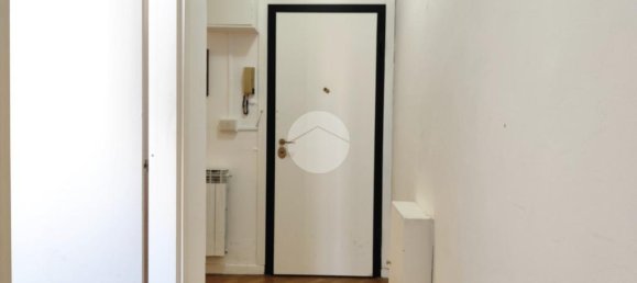 2 bedrooms Apartment in Florence, Italy No. 43981 21