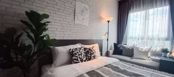 Studio à condo à Phaya Thai, Thailand No. 9517 3