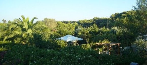 Apartamento de 3 habitaciónes en Uggiano la Chiesa, Italy No. 255322 11