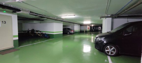 Apartamento de 3 dormitorios en Estepona, Spain No. 52491 51