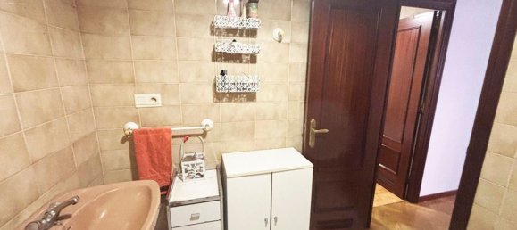 3 bedrooms Penthouse in Oviedo, Spain No. 151546 13