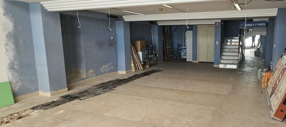 Gebäude in Torrevieja, Spain 398m², Nr. 178409 3