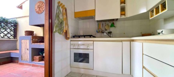 Villa de 6 divisões em Sabaudia, Italy N.º 36036 36