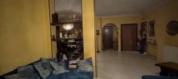 5غرفة شقة في Rome, Italy رقم 9638 5