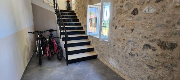 6 bedrooms Apartment in Pugnac, France No. 297811 3