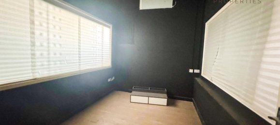 Entrepôt à Al Quoz, UAE 464.5m² No. 54802 7