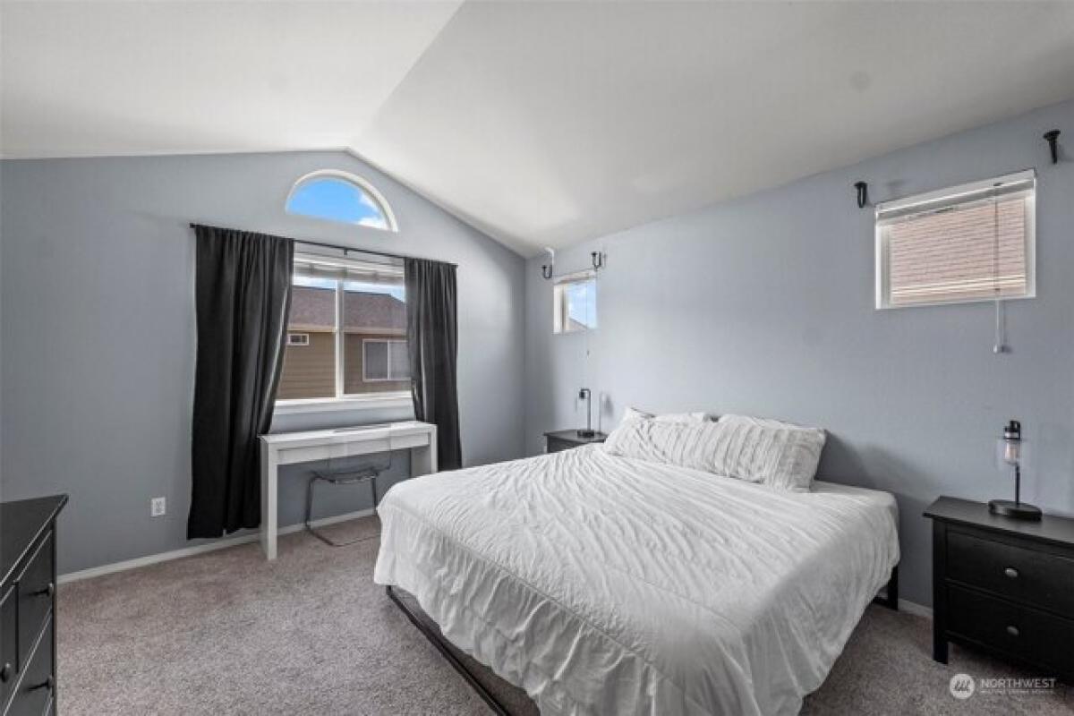 3 Schlafzimmer Haus in Puyallup, USA, Nr. 429526