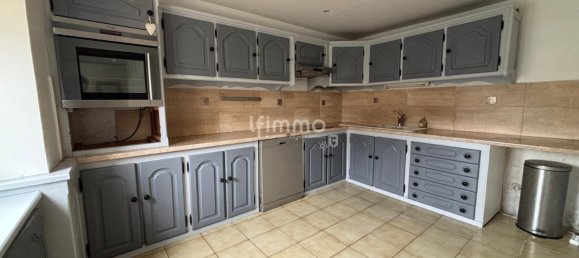 4 Schlafzimmer Haus in Doue, France, Nr. 298437 3