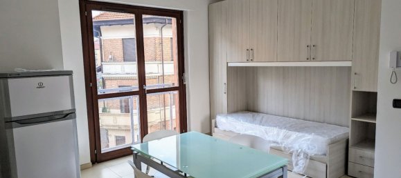 1 bedroom Apartment in Turin, Italy No. 316700 5