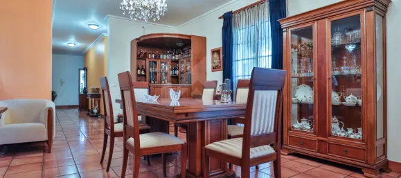 Casa de 4 dormitorios en Ribeira Brava, Portugal No. 178632 8