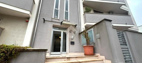 Квартира с 2 спальнями в Мезанье, Италия № 58769 16