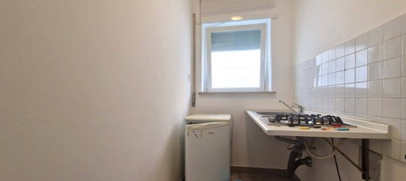 1 bedroom Apartment in Rome, Italy No. 333616 8