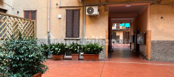 Apartamento T1 em Milan, Italy N.º 327543 21