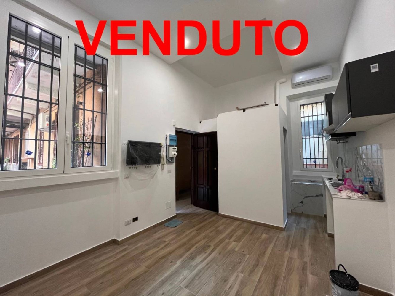 Apartamento T1 em Milan, Italy N.º 327543