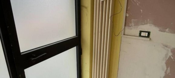 Коммерческая недвижимость с 2 комнатами в Римини, Италия № 329022 16