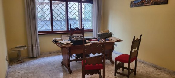 5 rooms Apartment in Rome, Italy No. 200734 11