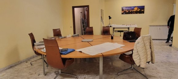 5 rooms Apartment in Rome, Italy No. 200734 17