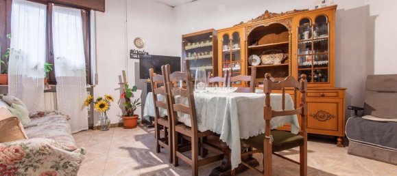 2 bedrooms Apartment in Mozzate, Italy No. 81234 3