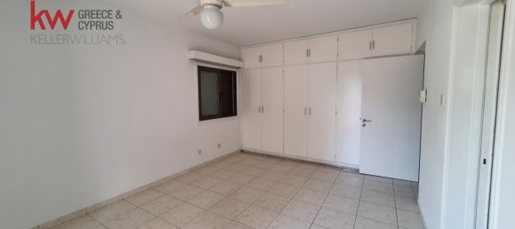 4 bedrooms Apartment in Nicosia, Cyprus No. 25869 2