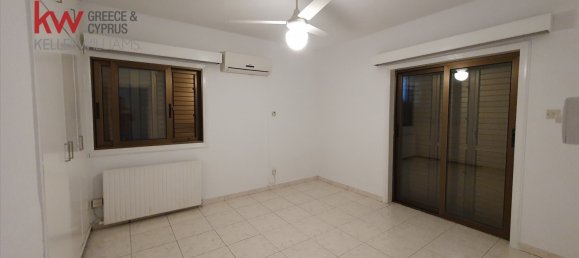 4 bedrooms Apartment in Nicosia, Cyprus No. 25869 4