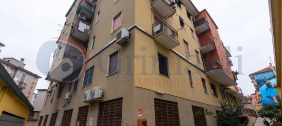 3 rooms Office in Milan, Italy No. 260743 16