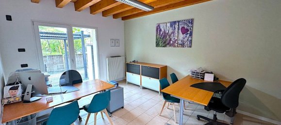 9 rooms House in Morgano, Italy No. 115468 23