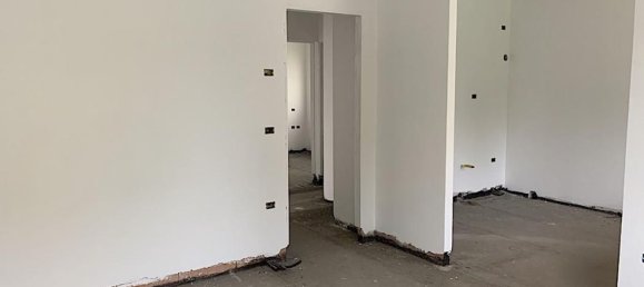 9 rooms House in Morgano, Italy No. 115468 4