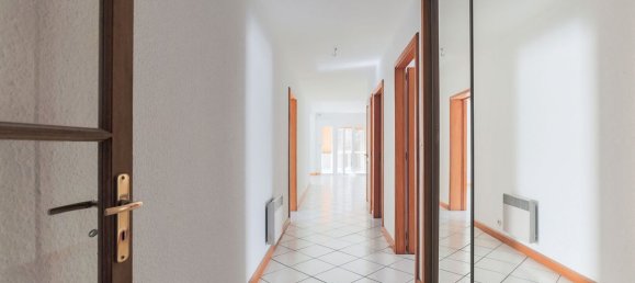 5-Zimmer Wohnung in Longwy, France, Nr. 161109 2