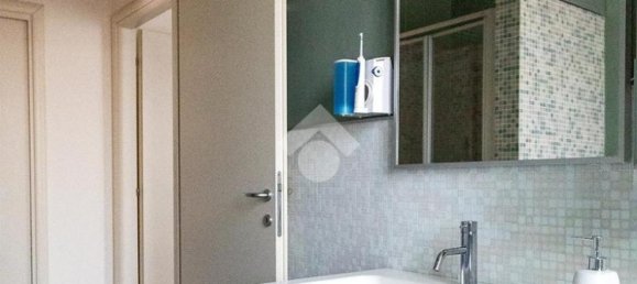 2 bedrooms Apartment in Rolo, Italy No. 157654 8