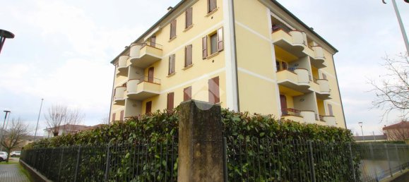 2 bedrooms Apartment in Rolo, Italy No. 157654 15