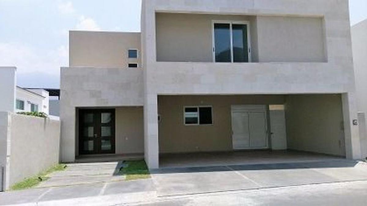 3 bedrooms House in Salinas Victoria, Mexico No. 150955