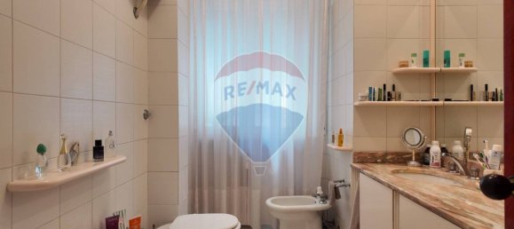 Apartamento de 3 dormitorios en Falconara Marittima, Italy No. 272664 35