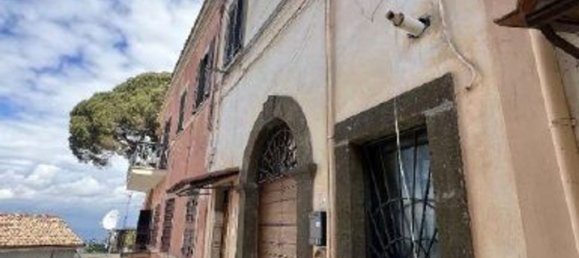 10غرفة منزل في Monte Porzio Catone, Italy رقم 15198 2