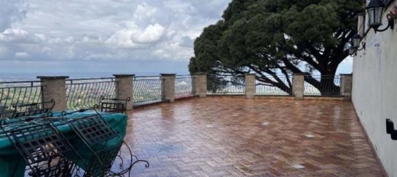 10غرفة منزل في Monte Porzio Catone, Italy رقم 15198 29