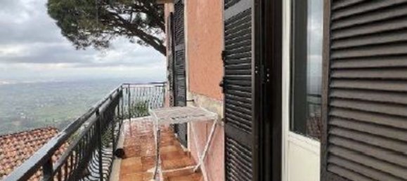 10غرفة منزل في Monte Porzio Catone, Italy رقم 15198 22