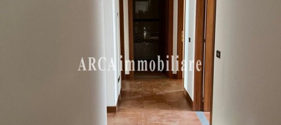 5 rooms Apartment in Pietrasanta, Italy No. 158065 19