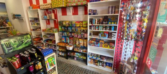 Коммерческая недвижимость с 1 комнатой в Рим, Италия № 111972 20