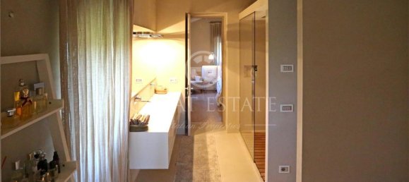 Villa de 6 dormitorios en Arezzo, Italy No. 235026 11