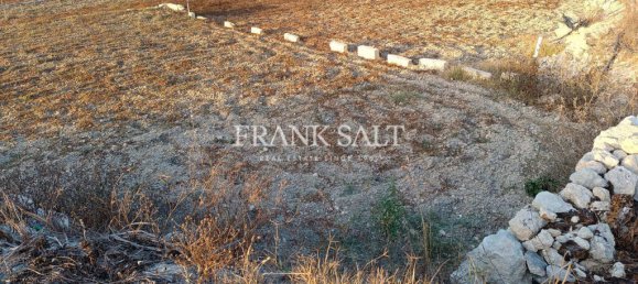 1139m² Land in Rabat, Malta No. 13481 3