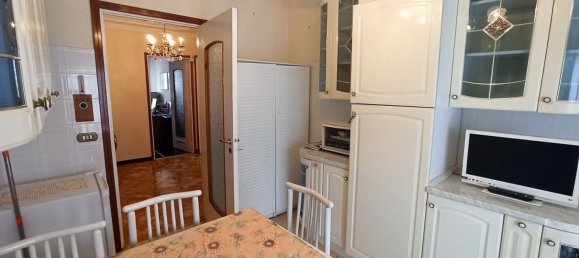 5 rooms Apartment in Savona, Italy No. 94903 12