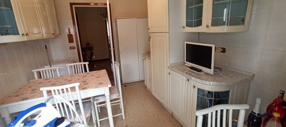 5 rooms Apartment in Savona, Italy No. 94903 10