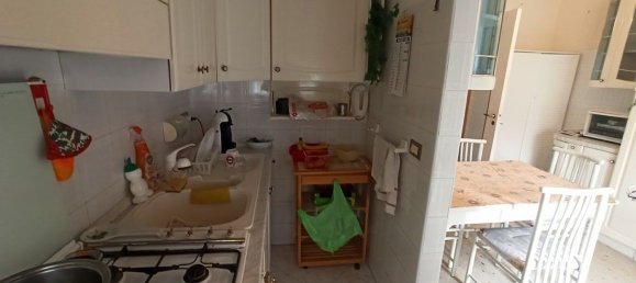 5 rooms Apartment in Savona, Italy No. 94903 11