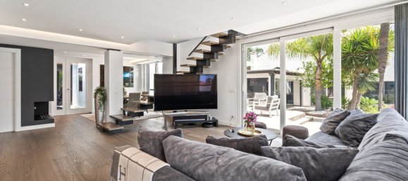 Villa de 5 dormitorios en Marbella, Spain No. 147003 21