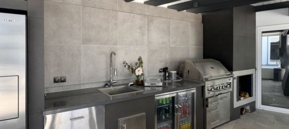 Villa de 5 dormitorios en Marbella, Spain No. 147003 25