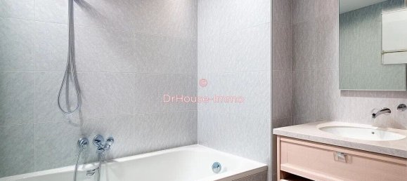 4 chambres Appartement à Le Plessis-Robinson, France No. 116105 4