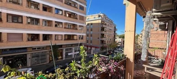 5 rooms Apartment in Rome, Italy No. 27103 12