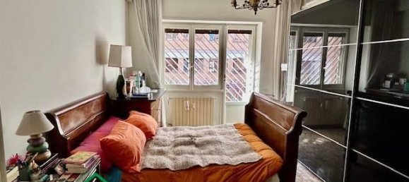 5 rooms Apartment in Rome, Italy No. 27103 32