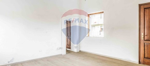 4 bedrooms House in Fagnano Olona, Italy No. 54849 5