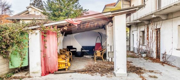 4 bedrooms House in Fagnano Olona, Italy No. 54849 12